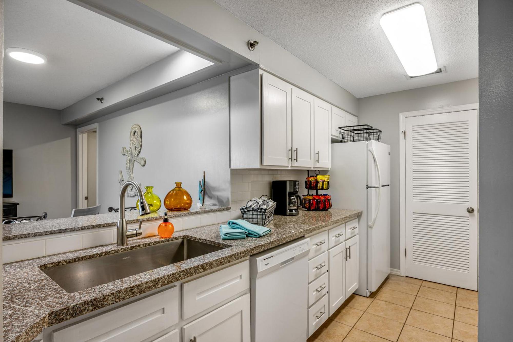 The Inn At St Thomas 1210B - Perfect Affordable Getaway Panama City Beach Kültér fotó